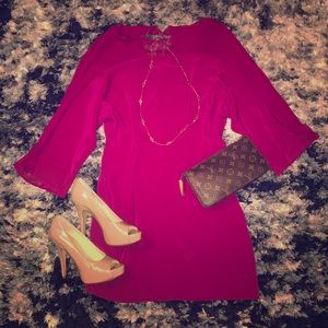 Elizabeth and James Dress size Medium. NWT.